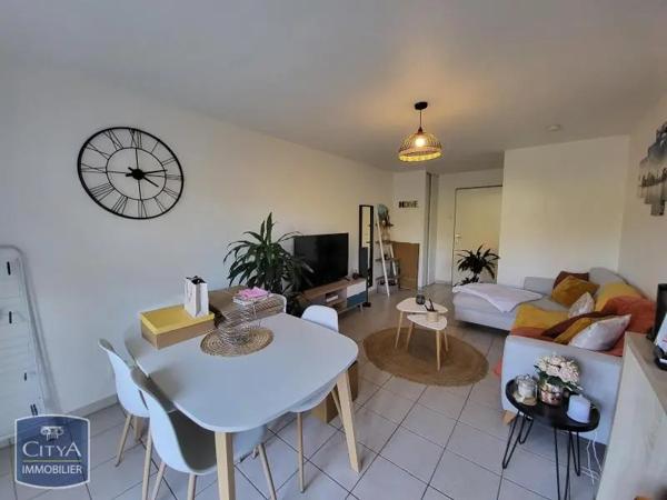 Appartement à louer 2 pièces 44m² Évreux (27000)