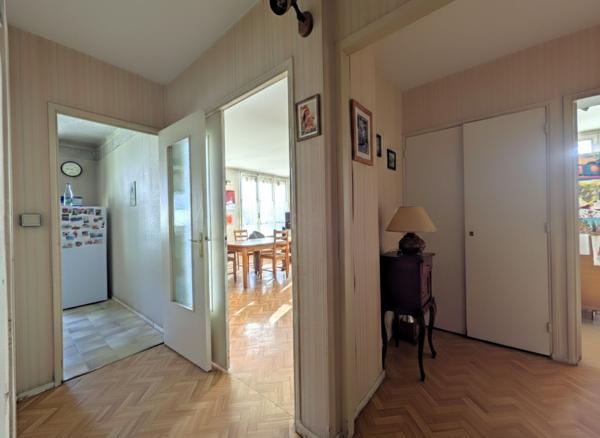Appartement 3 pièces à vendre au dernier étage à Chambéry