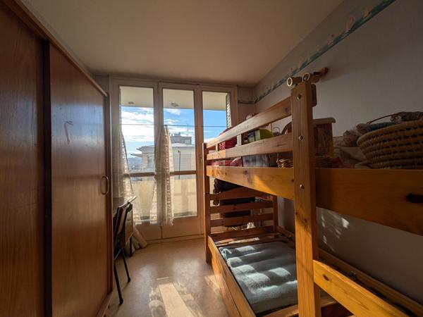 Appartement 3 pièces à vendre au dernier étage à Chambéry