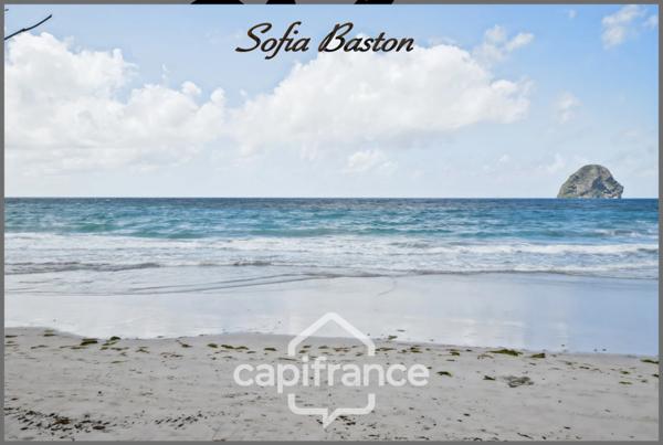 Maison T2 de plain-pied avec jardin privatif de 143m3, piscine et proche plage vendre LE DIAMANT (972) Martinique