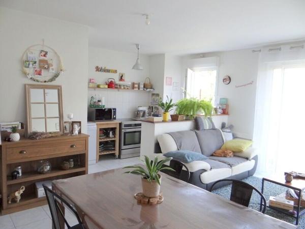 Appartement 3 pièces à vendre Châtellerault - 86100 / Réf: 11708