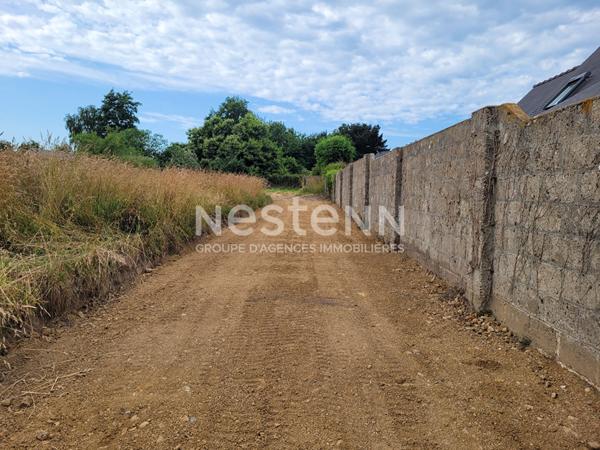 Terrain Plouezec 1100 m2, 30 m de façade exposé SUD dans un environnement calme