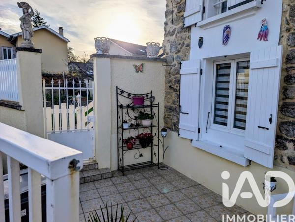 Maison à vendre 4 pièces 119 m² Brié-et-Angonnes
