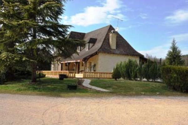 Propriete à vendre 14 pièces LE BUGUE (24)