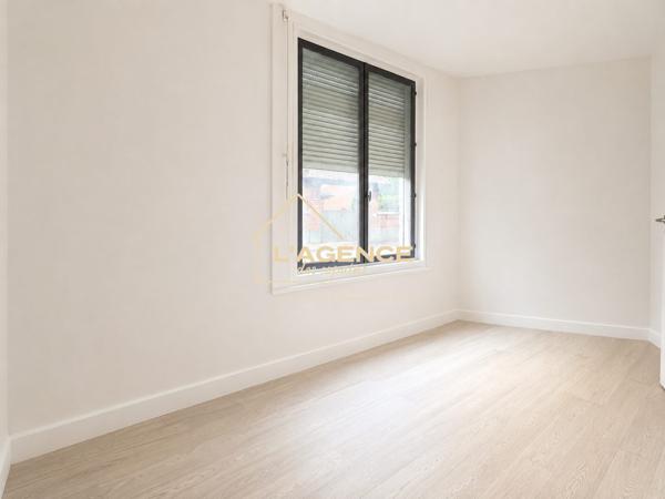 IMMEUBLE DE RAPPORT – 3 APPARTEMENTS A LOUER – CENTRE-VILLE D'HAZEBROUCK