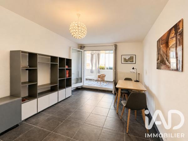 Appartement à vendre 2 pièces 67,57 m² Nîmes