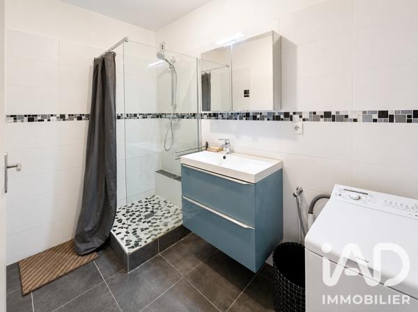 Appartement à vendre 2 pièces 67,57 m² Nîmes