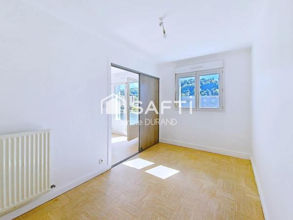T4 lumineux, 3 chambres, dernier étage