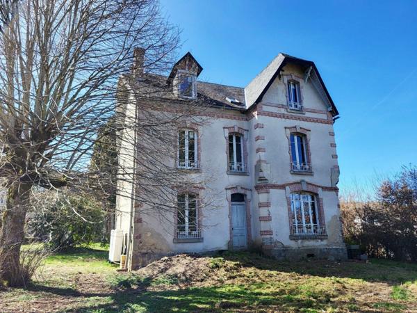 Maison à vendre à Merlines en Corrèze (19340), ref : UM 1313