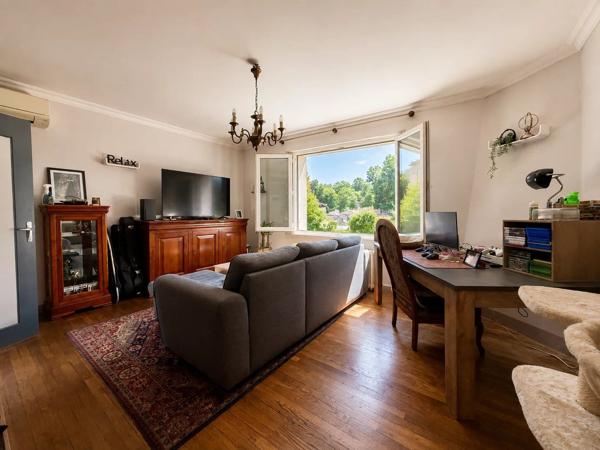 Vente                                                      Maison
                        
                     4 pièces                      62 m2                     à Brive-la-Gaillarde