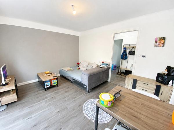 Appartement 4 pièces 66M2 avec balcon et cave à SETE (34)