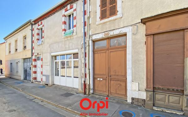 Maison à vendre    4 pièces •  Montluçon