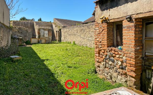 Maison à vendre    4 pièces •  Montluçon