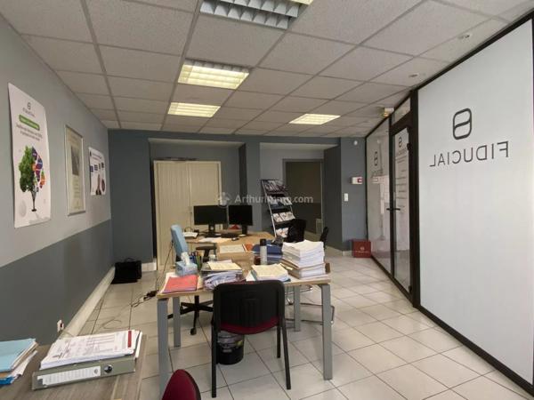 Location Local commercial 3 pièces à Gaillac