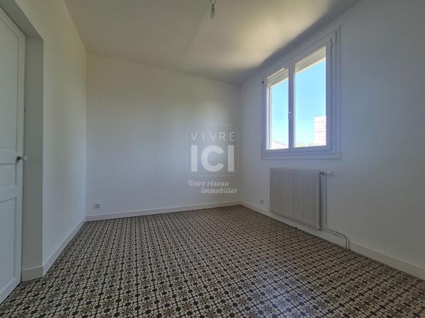 ANGERS Maison T5