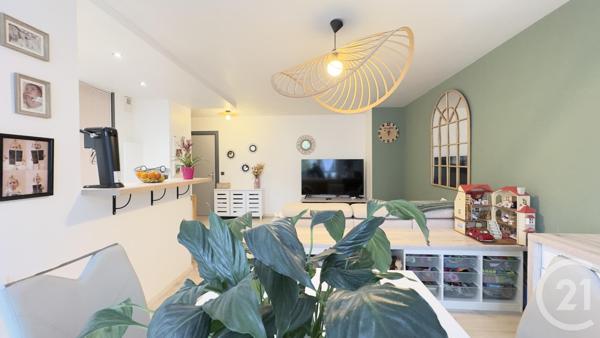 Appartement T3 à vendre  3 pièces - 65,64 m2 GAP - 05