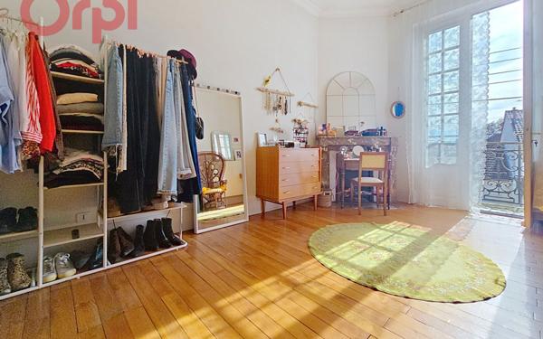 Maison à vendre    6 pièces • 220 m2 Bellerive-sur-Allier