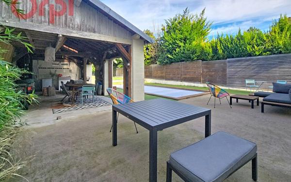 Maison à vendre    6 pièces • 220 m2 Bellerive-sur-Allier