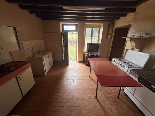 Maison à vendre |  Aigurande |  2 pièces | 42 m²