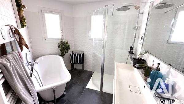 Maison à vendre 6 pièces 105 m² Solliès-Toucas