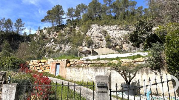 Maison à vendre 6 pièces 105 m² Solliès-Toucas