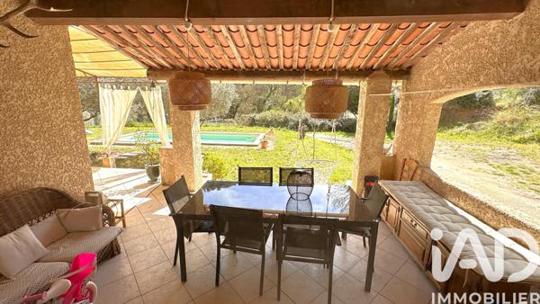 Maison à vendre 6 pièces 105 m² Solliès-Toucas