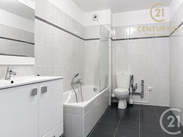 Appartement F3 à vendre  3 pièces - 60,38 m2 GRASSE - 06