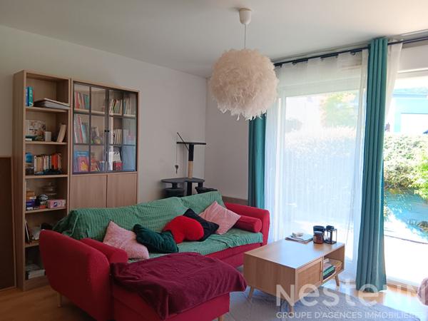 Appartement de type 2, place de parking et garage à proximité du bourg de Pluneret