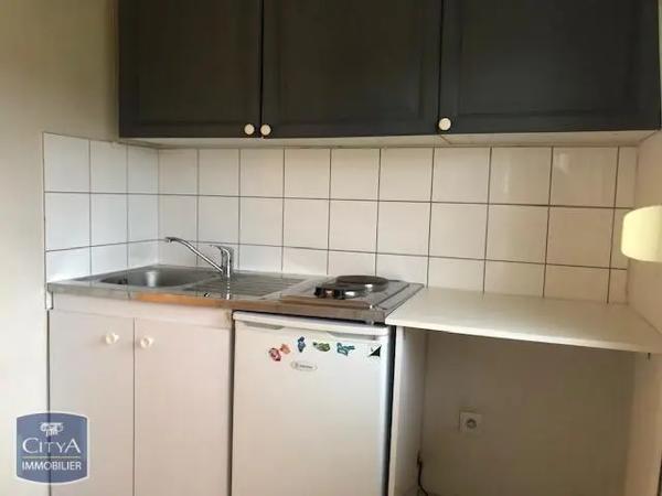Appartement à louer 2 pièces 47.41m² Rumilly (74150)