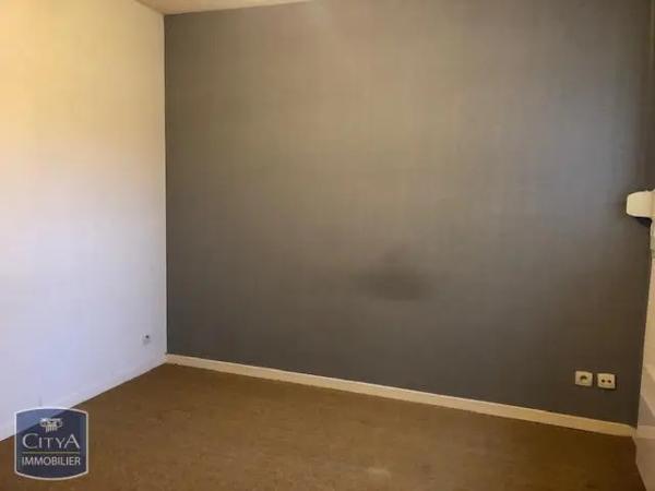 Appartement à louer 2 pièces 47.41m² Rumilly (74150)