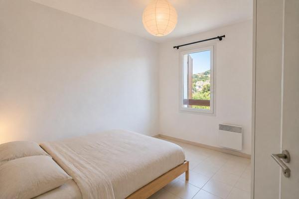 T3 61 m² – 2 chambres – Balcon – Vue dégagée – Sainte-Marthe