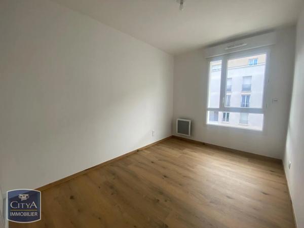 Appartement à louer 3 pièces 55.73m² Lucé (28110)
