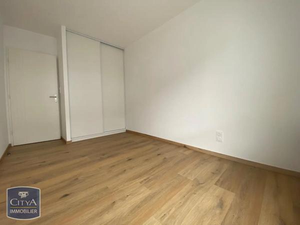 Appartement à louer 3 pièces 55.73m² Lucé (28110)