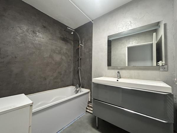 Appartement 3 pièces - 80 m² Exclusivité efficity