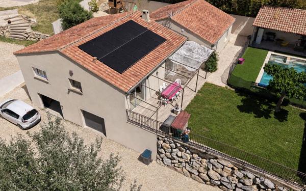 Maison à vendre    5 pièces •  Aramon