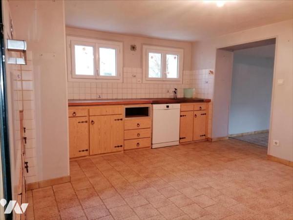 PAVILLON SUR SOUS-SOL