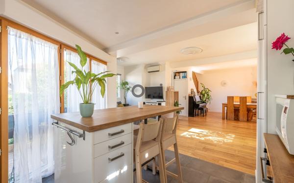 Maison à vendre    6 pièces • 101 m2 Joinville-le-Pont