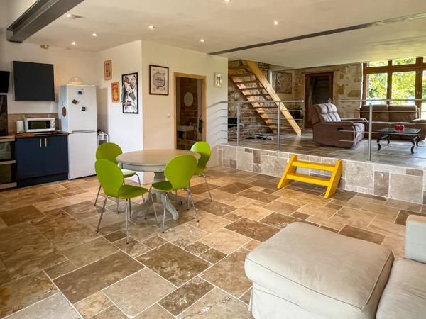 Maison à vendre à Chef-Boutonne (79110) - Deux-Sèvres