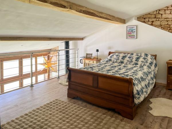 Maison à vendre à Chef-Boutonne (79110) - Deux-Sèvres