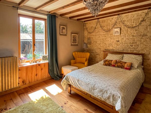 Maison à vendre à Chef-Boutonne (79110) - Deux-Sèvres