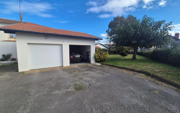 Maison à vendre    5 pièces • 193 m2 Boucau