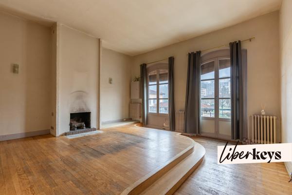 Bâtiment à usage mixte Lyon 9ème Sidoine Apollinaire