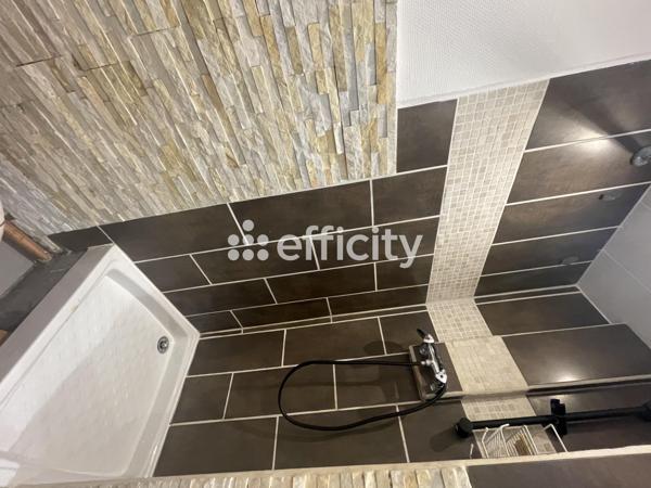 Appartement
         1 pièce
        - 18 m² Exclusivité 65 900 € *