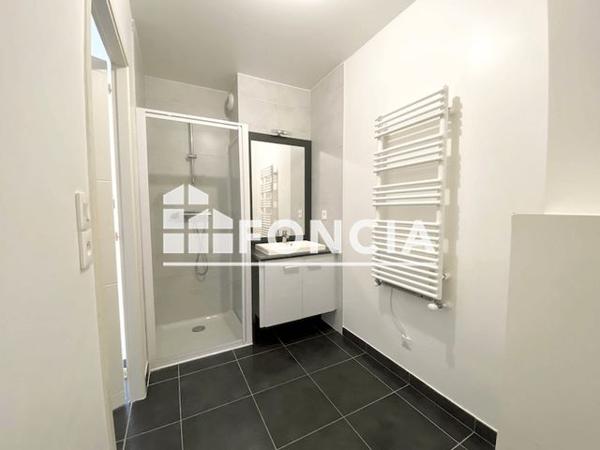 Location Studio 28.36 m² - 213 RUE DES HIRONDELLES Valleiry 74520