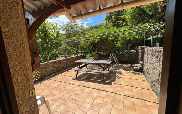 Maison à vendre    5 pièces •  Molières-sur-Cèze