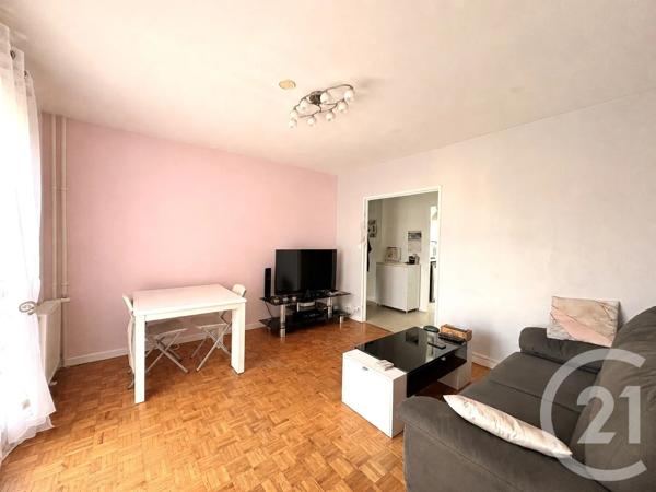 Appartement T3 à vendre  3 pièces - 65 m 2   ST FONS  - 69
