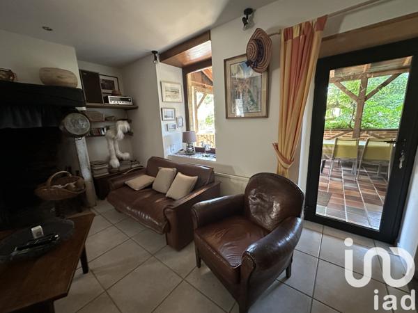 Maison à vendre 6 pièces 135 m² Saint-Jean-Lespinasse