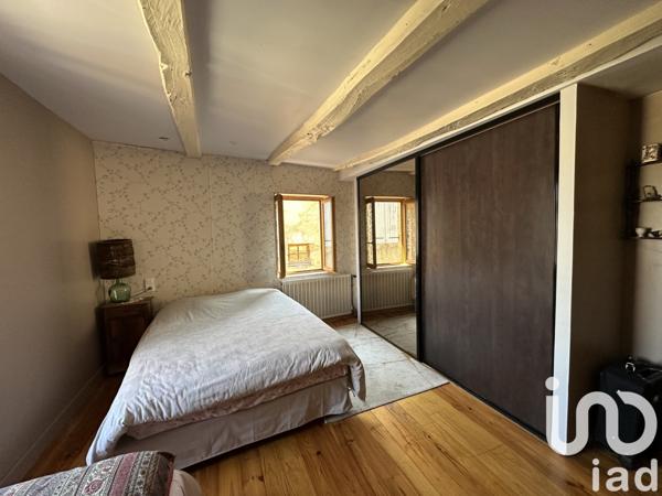 Maison à vendre 6 pièces 135 m² Saint-Jean-Lespinasse