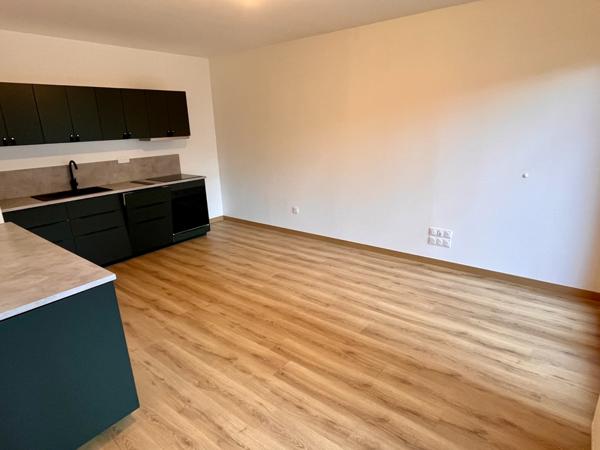 Appartement 3 pièce(s) 2 chambre(s) 66 m²