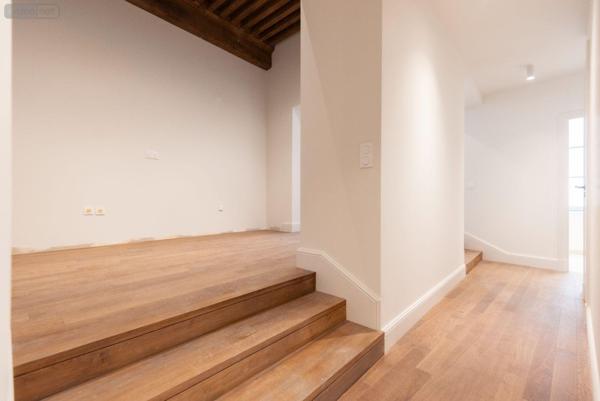 Appartement rénové à vendre à Mâcon en Saône-et-Loire (71000), ref : 13779/908   
CENTRE